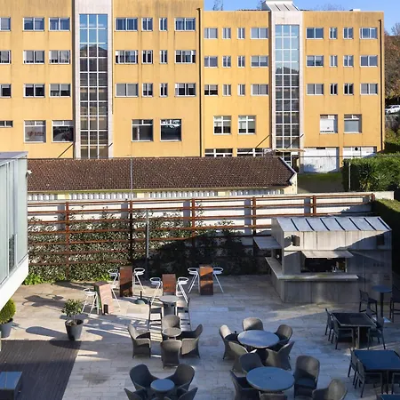 Da Praca 산타마리아다페이라