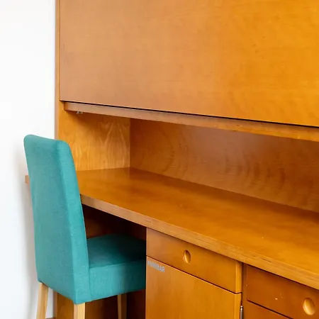 Da Praca 호스텔 *