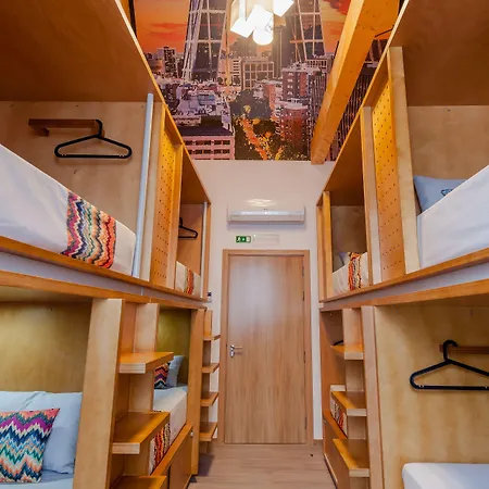 Da Praca 산타마리아다페이라