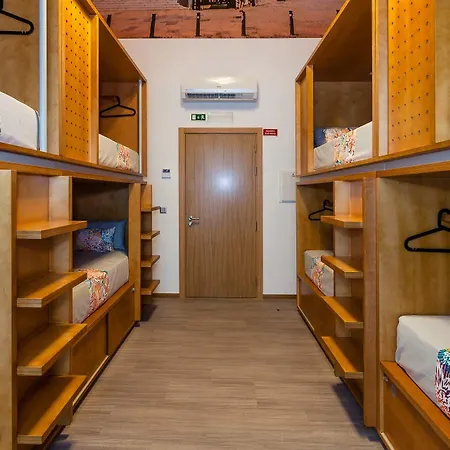 Da Praca 산타마리아다페이라