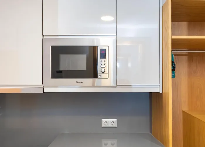 Da Praca * 산타마리아다페이라