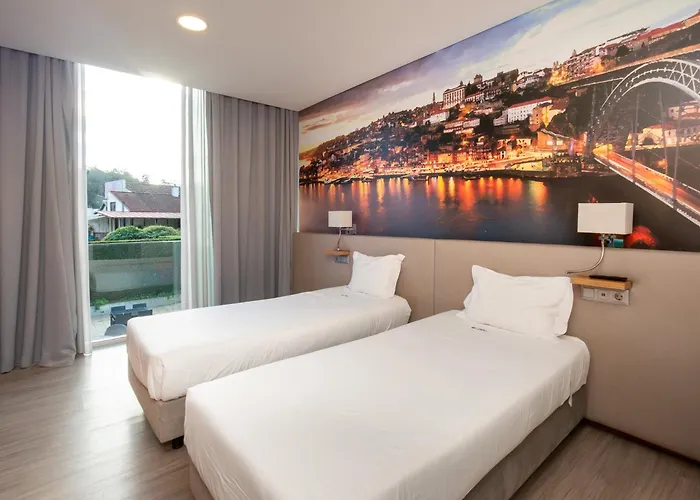 호스텔 Da Praca *