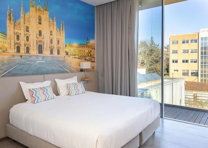 Da Praca * 산타마리아다페이라